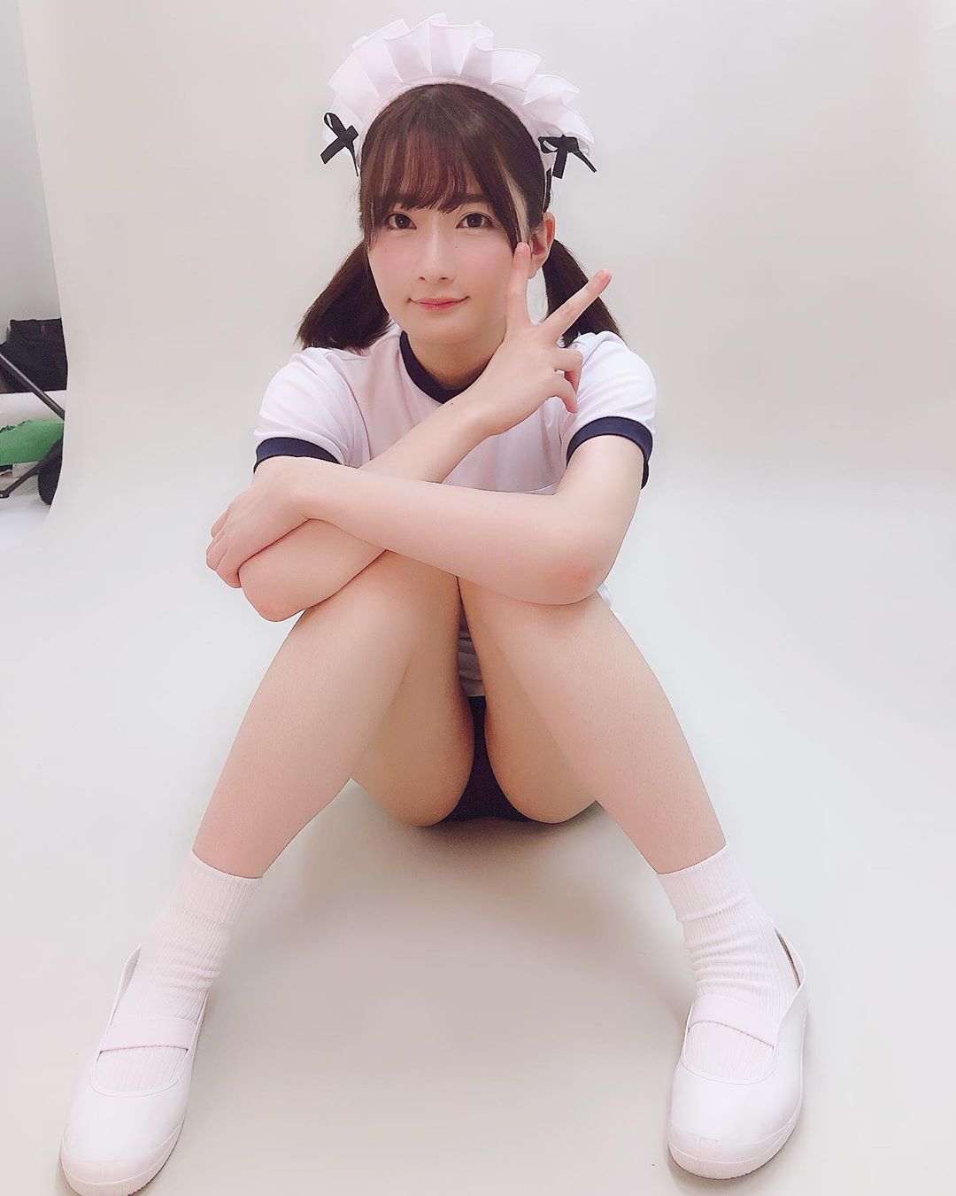 日女穿浴衣...下一秒「當場掀開」只剩底褲!曝「J級嫩波」 清純臉蛋高反差!