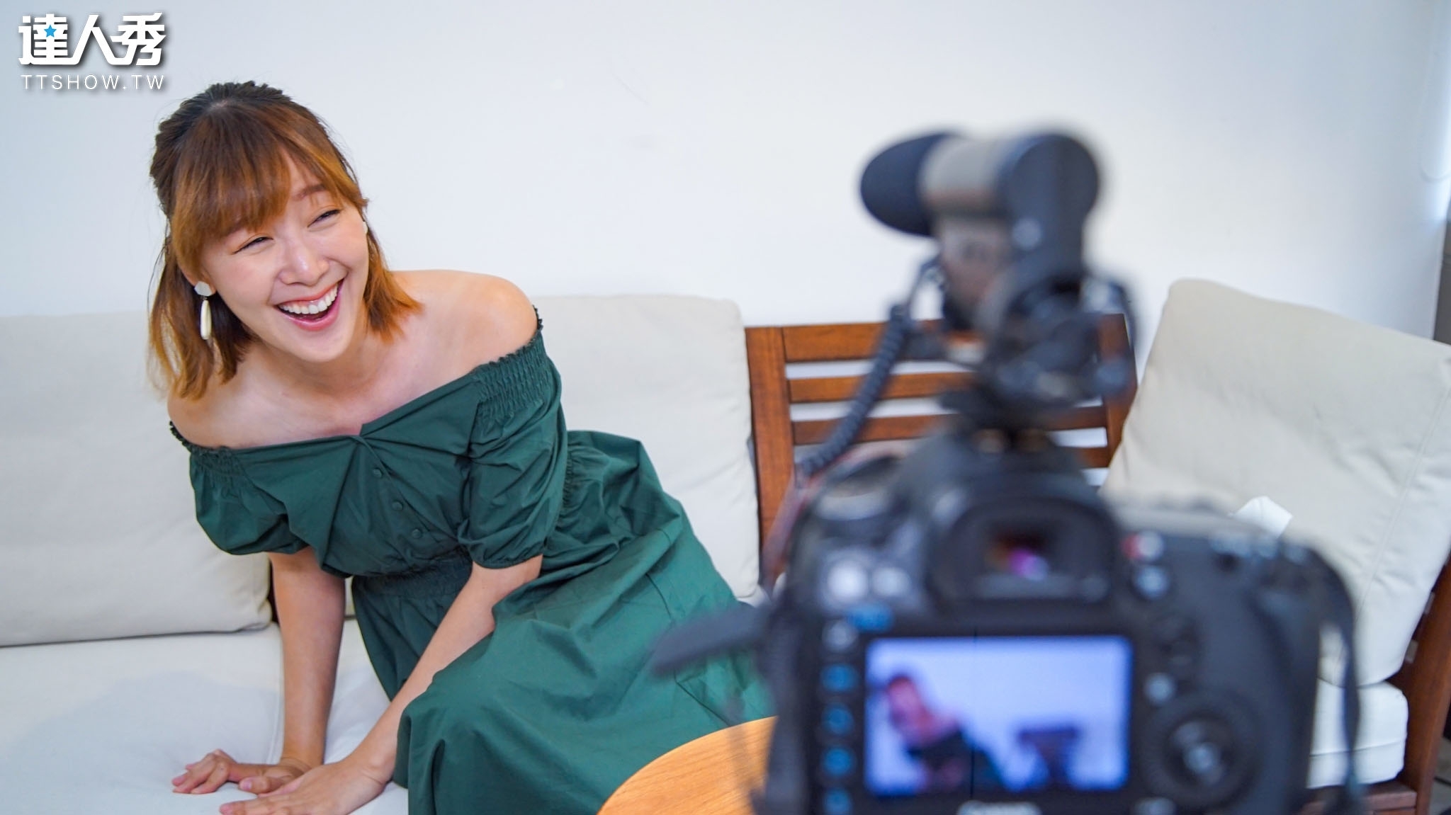 專訪／從模特兒到藝人…李懿認「討厭上電視」　為了賺錢救癌母：我要工作，不管什麼都接