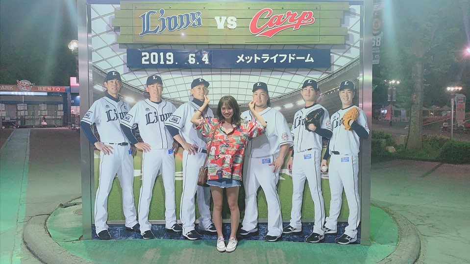 黑科技造福粉絲!日蘿莉穿比基尼 手機一震「I杯左右彈」網嗨翻:搖起來!