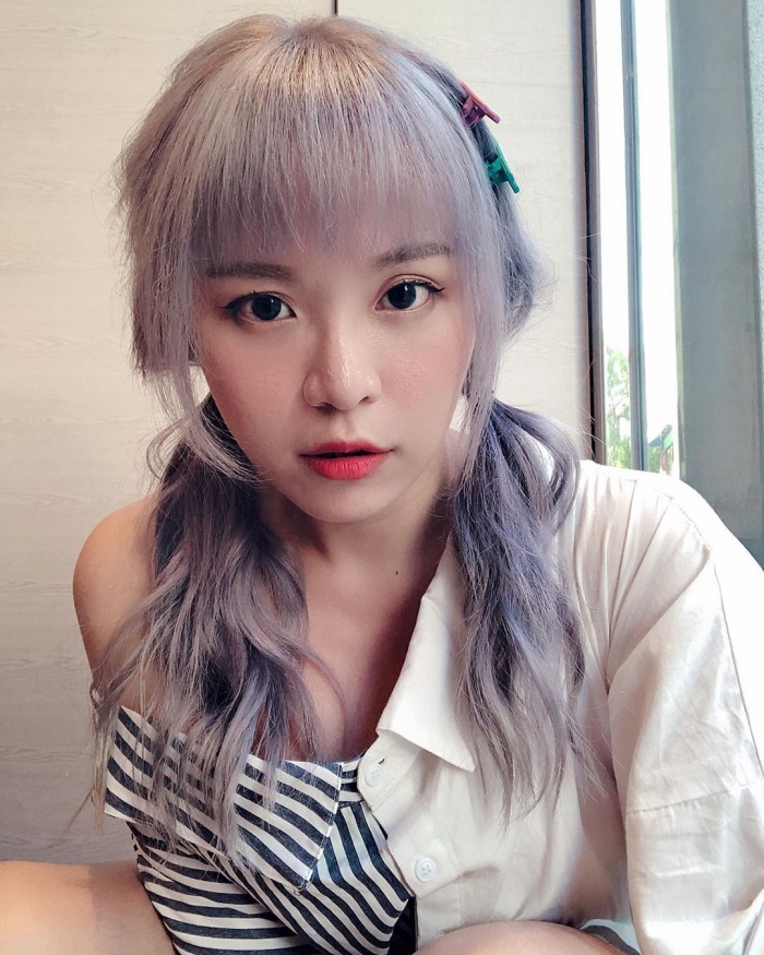 頂尖對決!「F級網紅」車頭燈緊緊相貼「超兇互尬」…網看傻眼:真峰相對