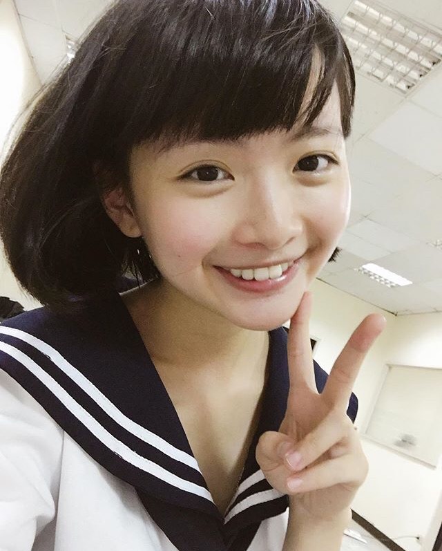 「國民鬼娃」登PTT表特版!清秀甜美型「150cm小隻正妹」鄉民讚爆:潛力股!