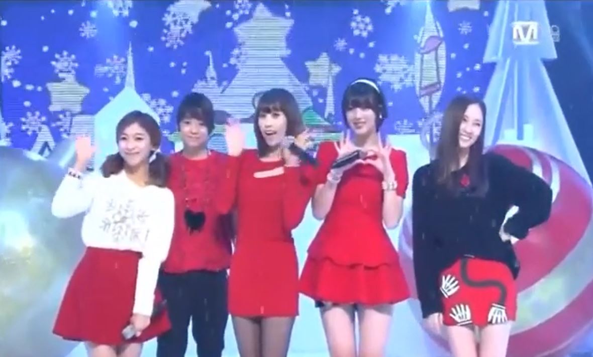 第一個沒有雪莉的聖誕節！隊友貼出「7年前影片」…KRYSTAL也留言：LOVE