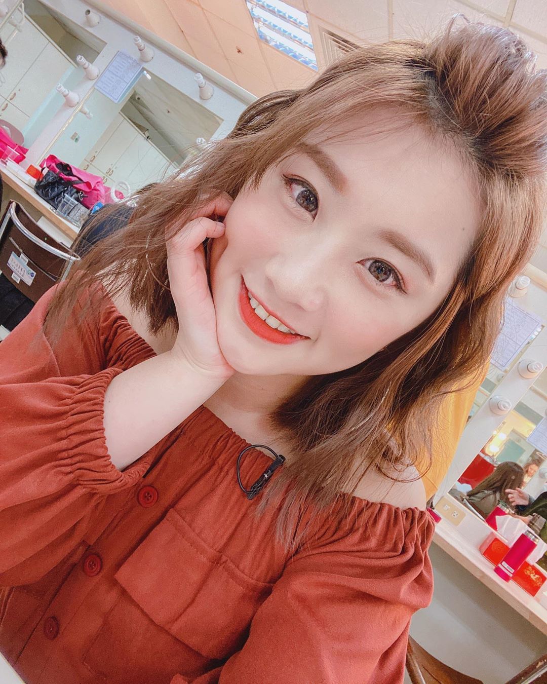 反骨甜心「焦凡凡」掰了萬年短髮!長度「突飛猛進」搭瓜子臉…網看到傻住:戀愛了辣♥️