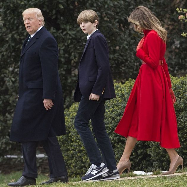 在演講時發呆!川普「13歲兒子」身高超過爸 高顏值曝光:真的高富帥!