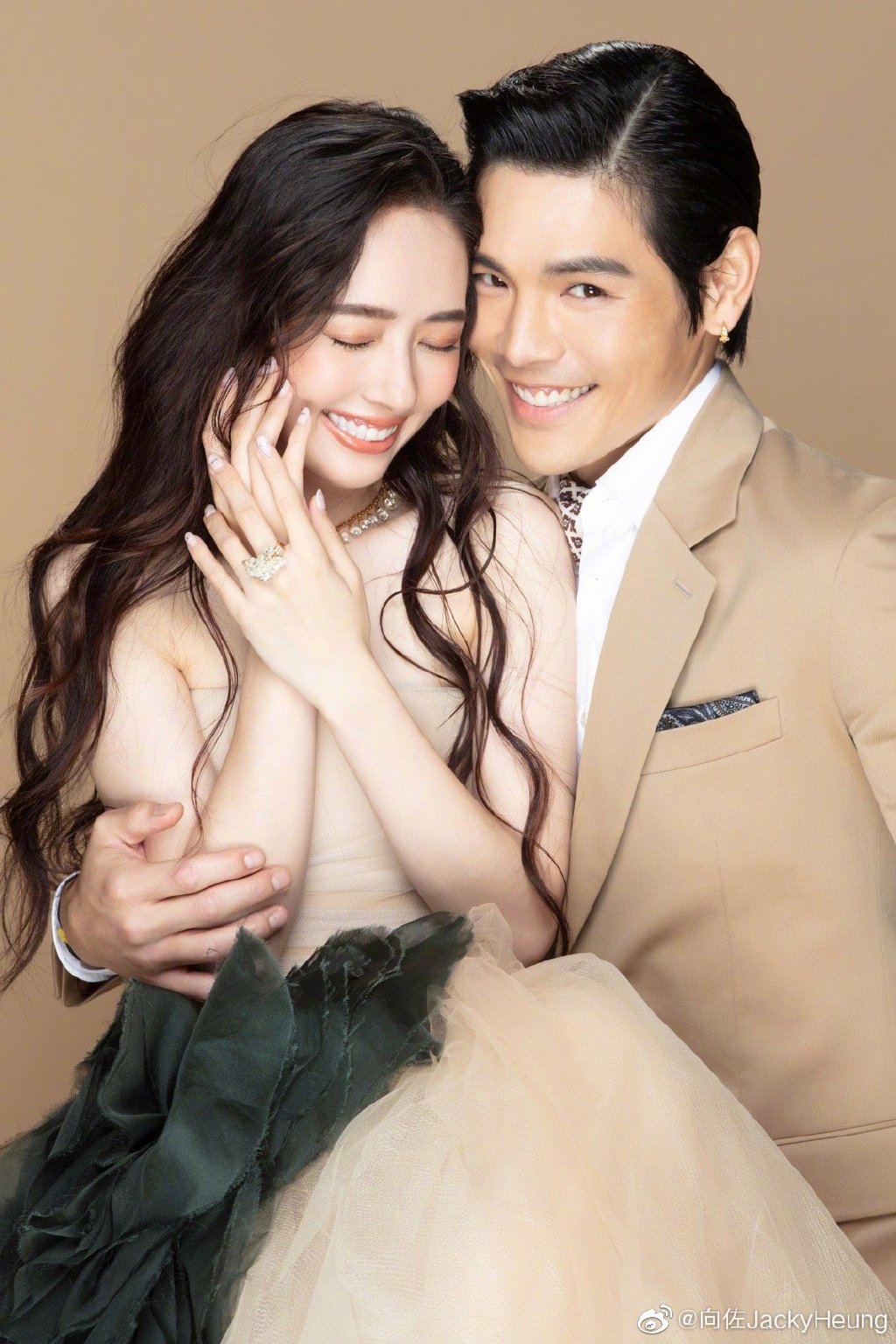 豪門婚禮過去快半年！向佐突認「郭碧婷還沒嫁進來」　婆婆反駁：香港辦婚禮就算夫妻