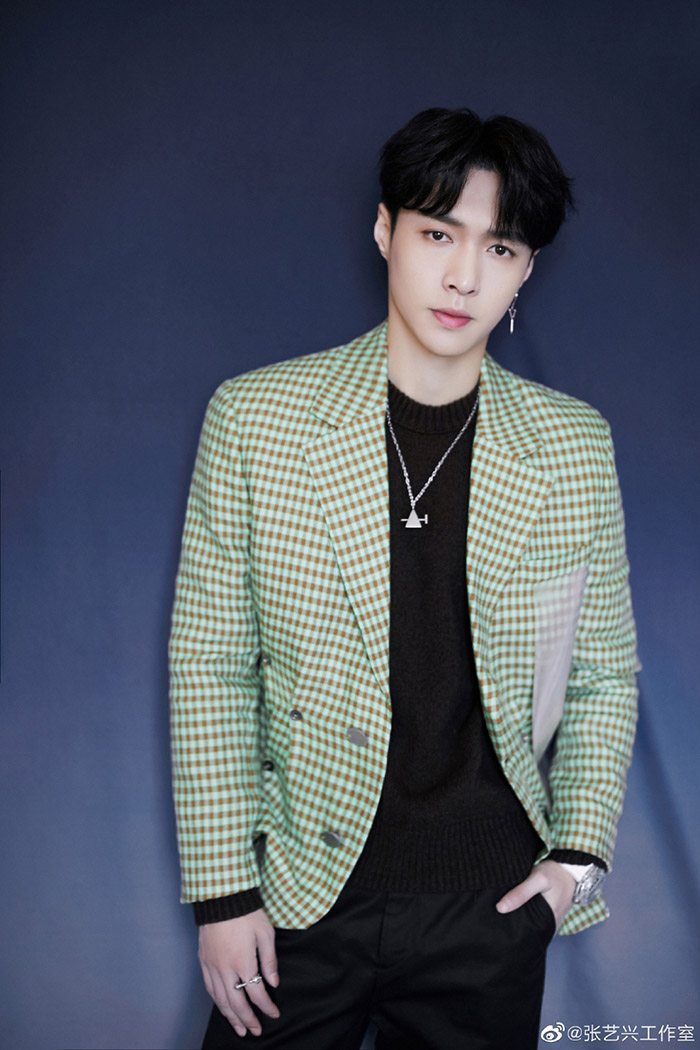 影／張藝興「舞台彩排重摔」！後空翻失誤「手來不及撐住」　頭、臉直接著地！