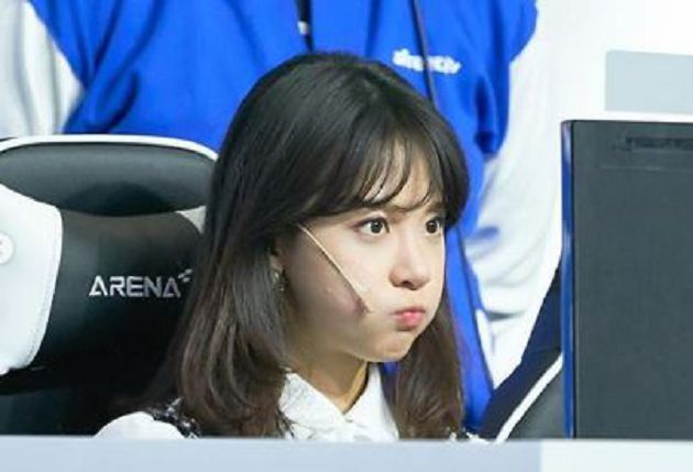 韓國武漢肺炎狂燒!萌妹主持《英雄聯盟》「發燒進醫院」:離場前Faker也受訪