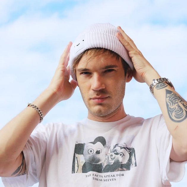 PewDiePie重砲回歸!頭戴口罩開嗆「武漢肺炎」口罩被搶空:無關種族歧視