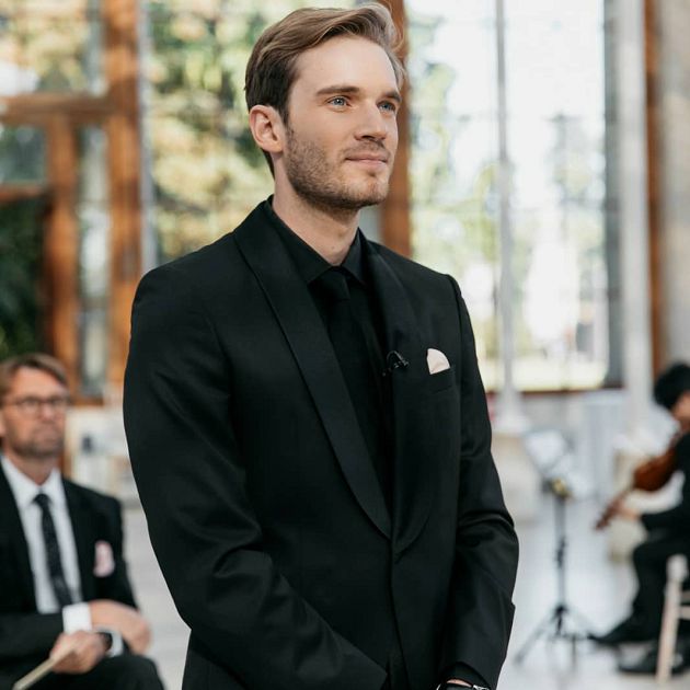 PewDiePie重砲回歸!頭戴口罩開嗆「武漢肺炎」口罩被搶空:無關種族歧視