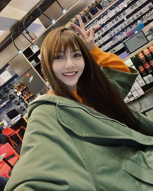 才剛自曝東西被丟光！Keanna證實「莉婭穿了她衣服」　網開酸：就喜歡別人用過的！