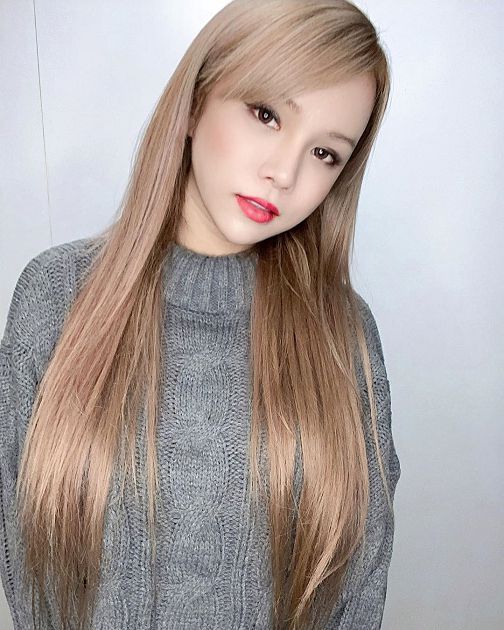 小A辣「黑歷史」流出!六年前流行集結一身 網:標準台灣瞎趴妹