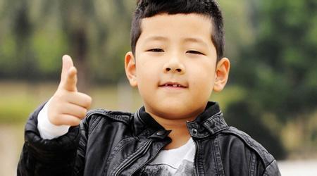 《爸爸》石頭「7年後近照曝光」！小胖子成壯碩少年　網驚嘆：好嚇人