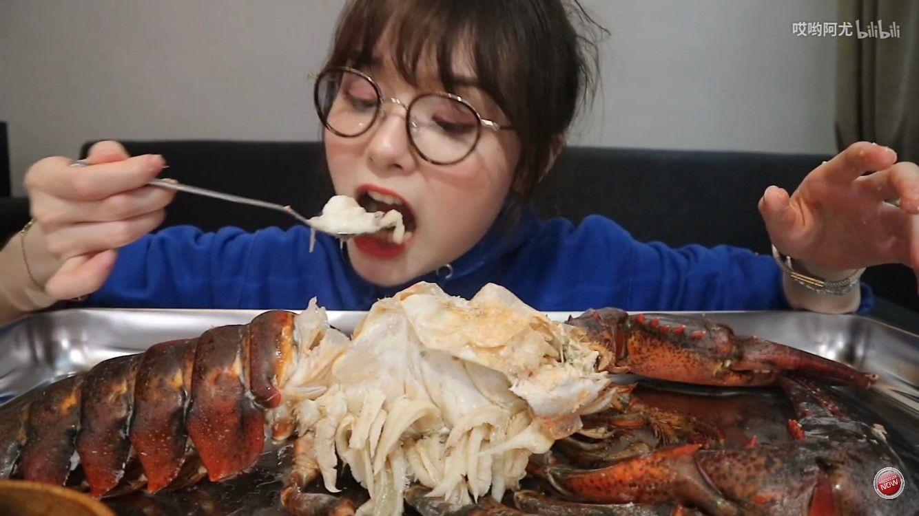 生命不值錢?大胃王吃腐爛物 「身體異常」網急:多處潰爛