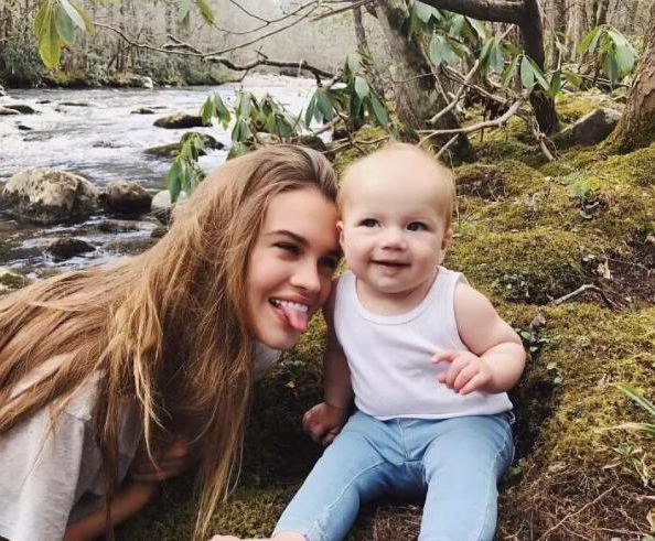 最帥天使男模剛「分手長跑多年男友」！突「閃婚最好朋友」 網全看傻