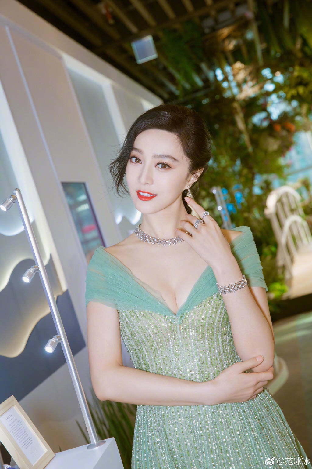 分手後又爆偷吃「73歲男星」！范冰冰驚傳「當小三」同居2年逼離婚　本尊說話了！