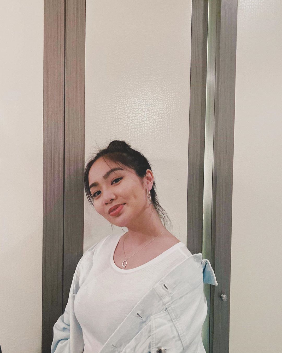 遺傳媽媽神基因!陳芳語「童年照出土」 網:臉上怎有毛毛蟲!