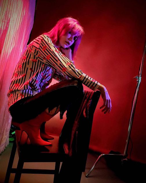 遭嗆「不知荷蘭血統哪來」!Keanna公開媽媽舊照 親揭混血基因源頭