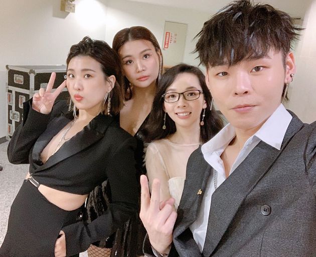 不是說好隨便穿?木星、董仔走鐘獎辣翻天 自曝「裡面都沒穿」!