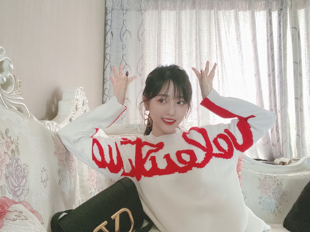 吳宣儀爆「長相驚變」!無P近照曝光 網驚呆:肯定做了!