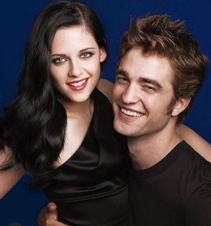 《蝙蝠俠》劇照釋出！羅伯派汀森狠甩《暮光之城》形象  「跑車細節」全曝光