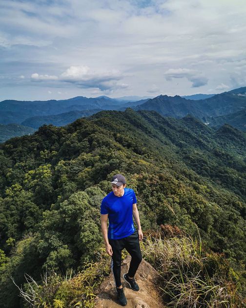 掰了多年感情！宋芸樺單車約會「高帥新歡」 6字回應曝光