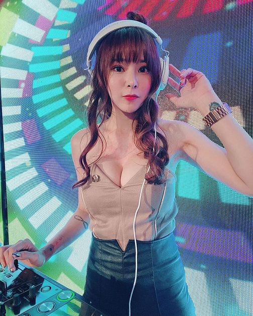 被正宮叫出來!JKF女郎自曝「驚人情史」 冤喊:還以為是玩笑