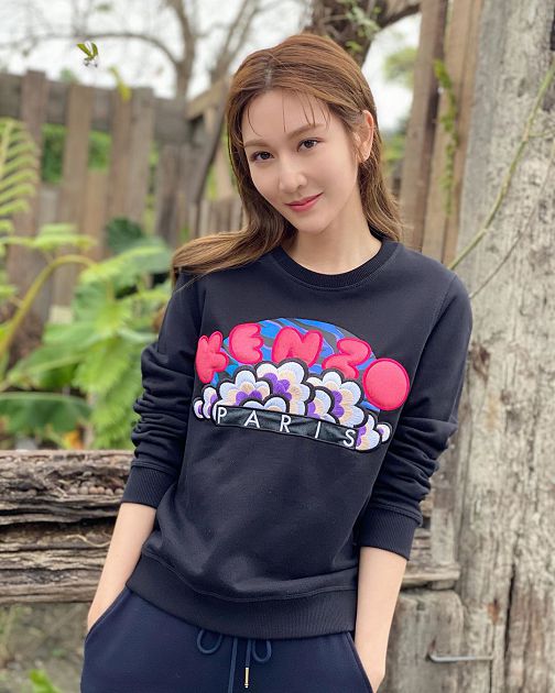 解放長輩！本土劇女神曾莞婷「泡湯辣照」惹遐想  網：怎麼不回頭