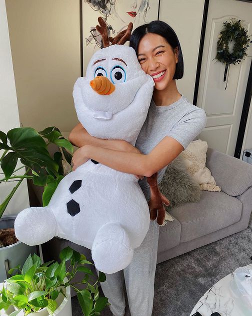 身材慘被酸!《大學生》Molly「帥氣反擊」贏萬讚 網暴動:管好自己的嘴巴