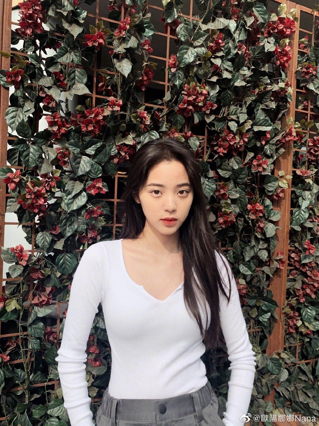 歐陽娜娜男神乾爹曝光!帥氣童顏「神似林志穎」 網驚:我以前超迷他