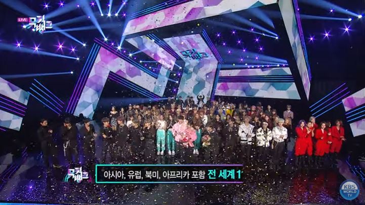 快訊／KBS證實「工作人員感染」！網翻出《Music Bank》影片：BTS剛得獎！