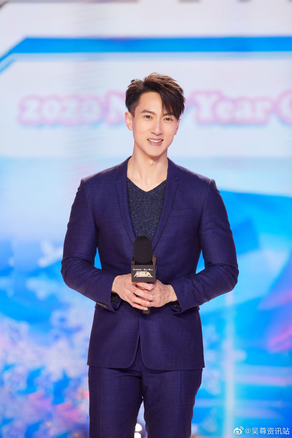 結婚日期差六年?吳尊喊冤「當年記者會隨便講」求原諒:真的是忘了