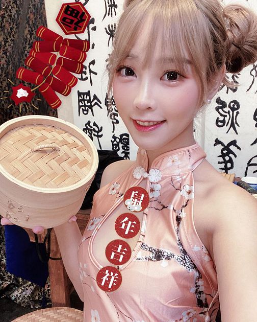 情人節獻禮!咪妃曬「性感床照」線條全曝光 網讚爆:心揪了一下