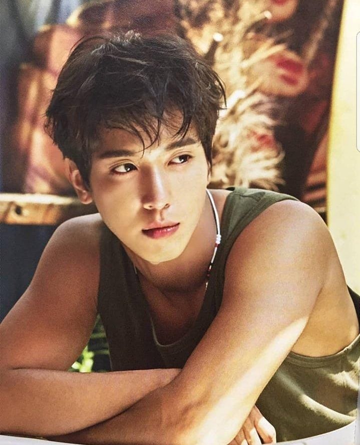 CNBLUE回歸!李正信曬合照「闖入容和家」 鐵粉一看全哭了!