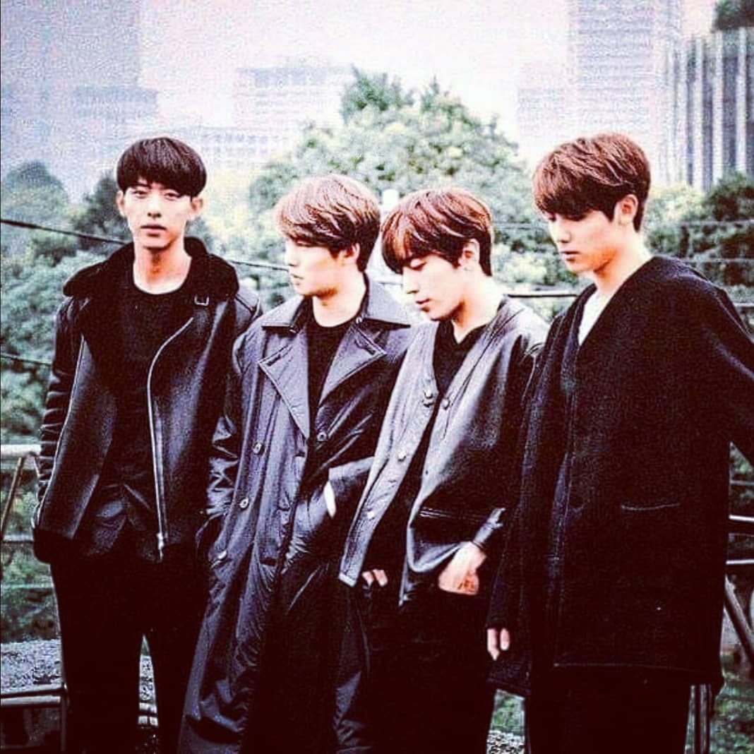 CNBLUE回歸!李正信曬合照「闖入容和家」 鐵粉一看全哭了!