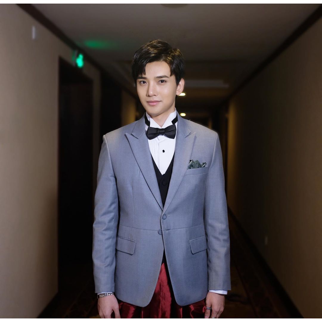 曾唱洗腦歌爆紅！《偶練》男偶像出家　照片曝光網嚇歪：連眉毛也剃了？