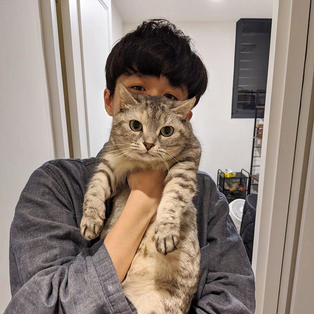 遭嗆這樣也能紅?網紅HOOK自揭「黑暗霸凌史」 :想到還是會哭