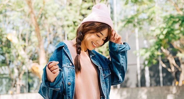 長輩解放！陳伊「內衣單穿」辣照曝光  網嗨：太胸啦