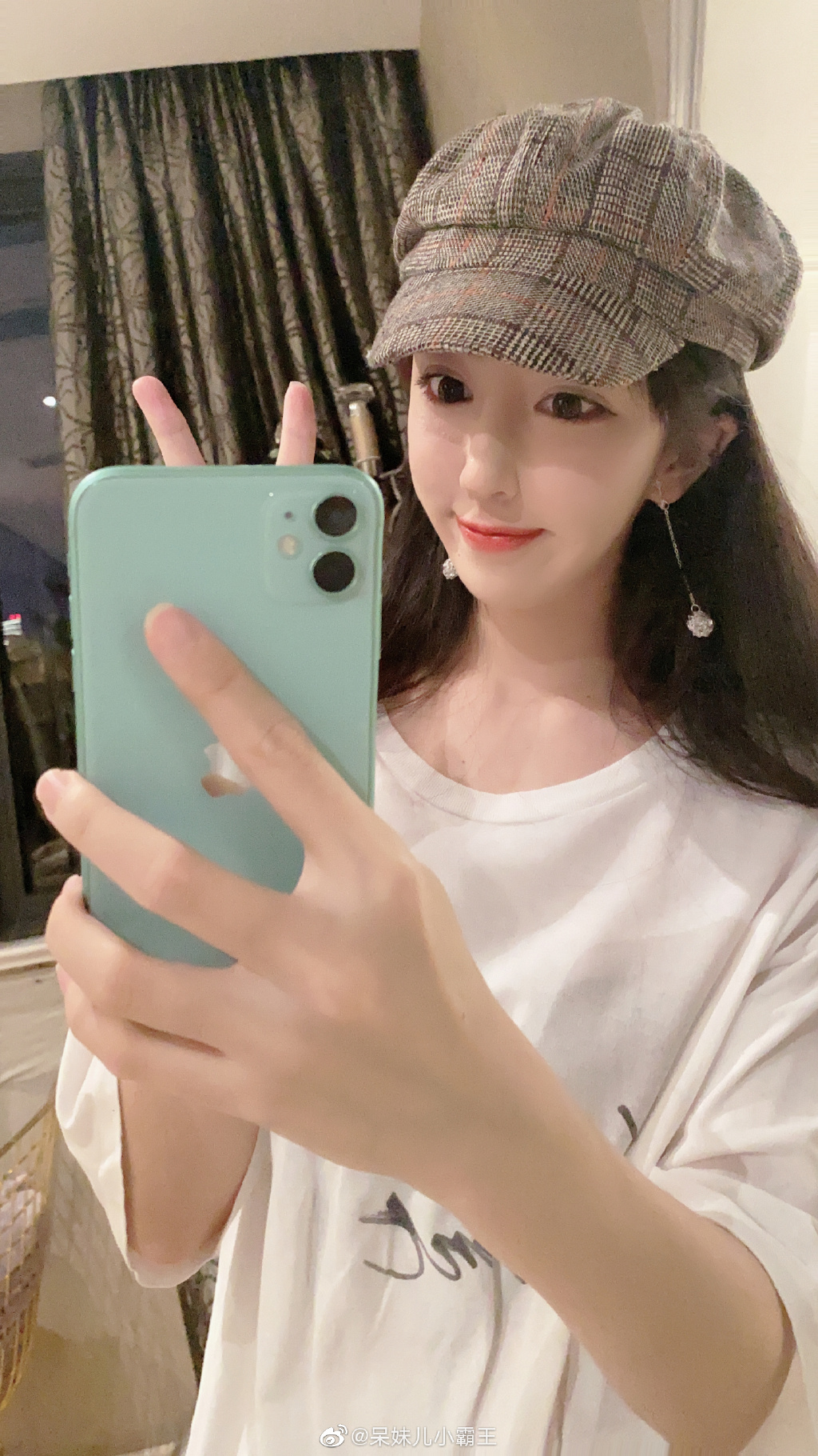 模樣驚變?實況兇妹「真面目現形」 網傻眼:假髮拿掉了?