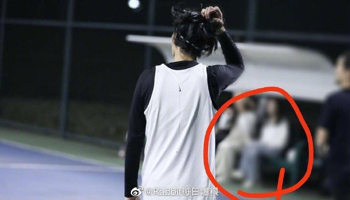 吳亦凡又爆新歡!網揪「關鍵證據」神出女方身分:比秦牛正威還美!