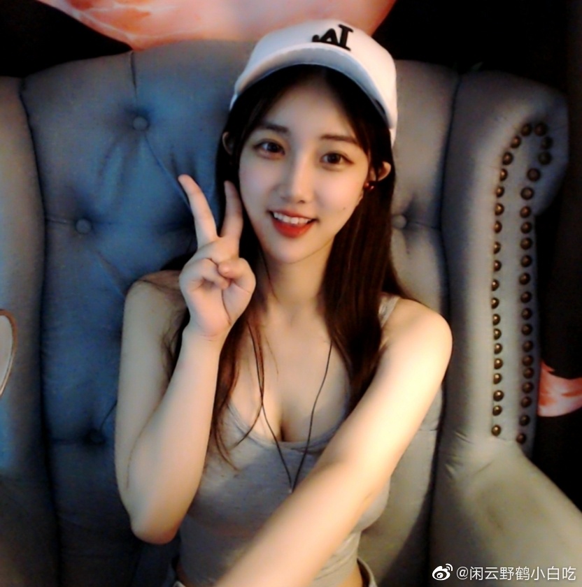 曾斗內百萬!實況兇妹爆「祕戀土豪」 網:價錢喬好了?