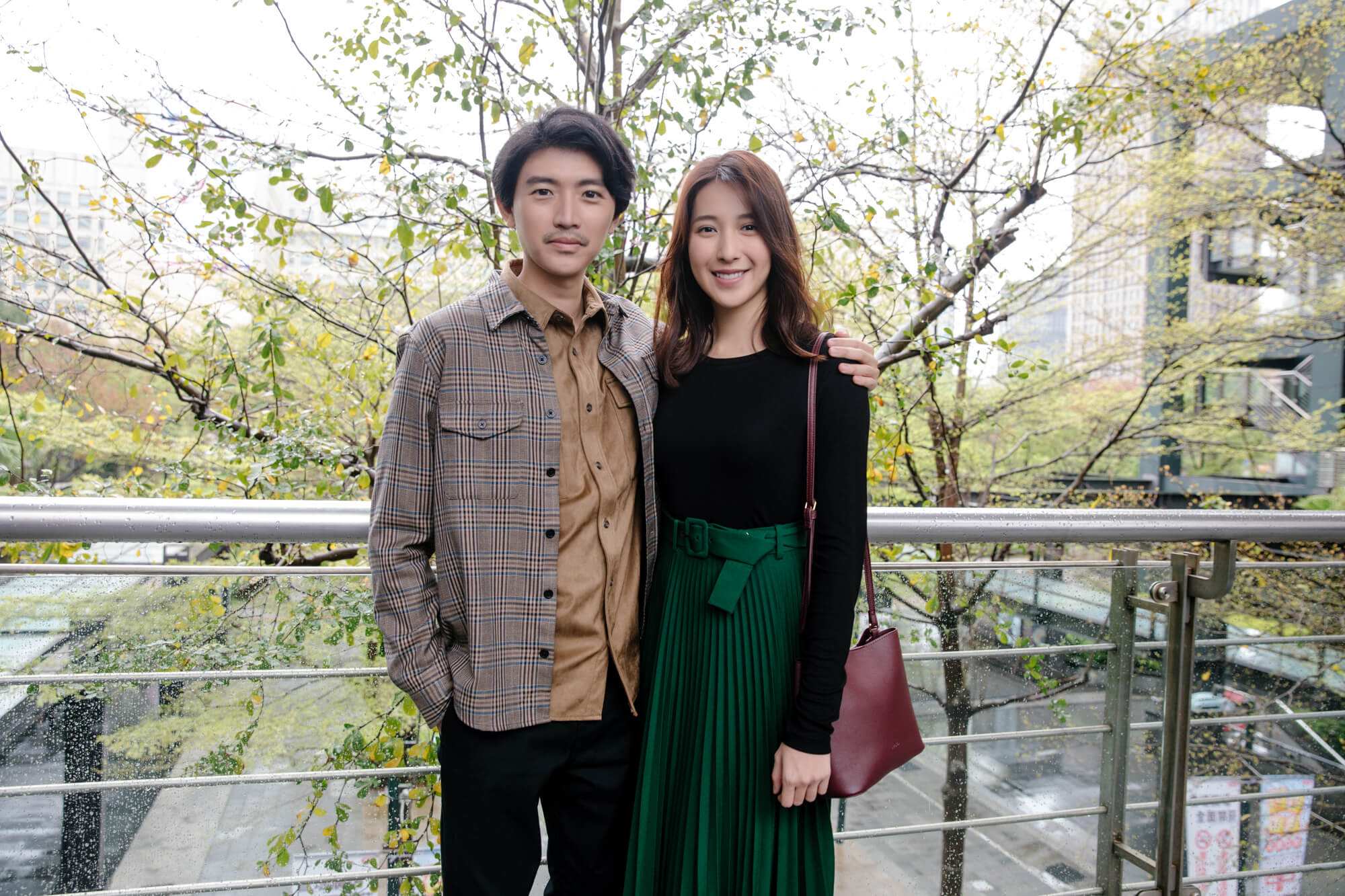 畢書盡讓出男主角！新MV大談婚外情　「演唱會進度」曝光