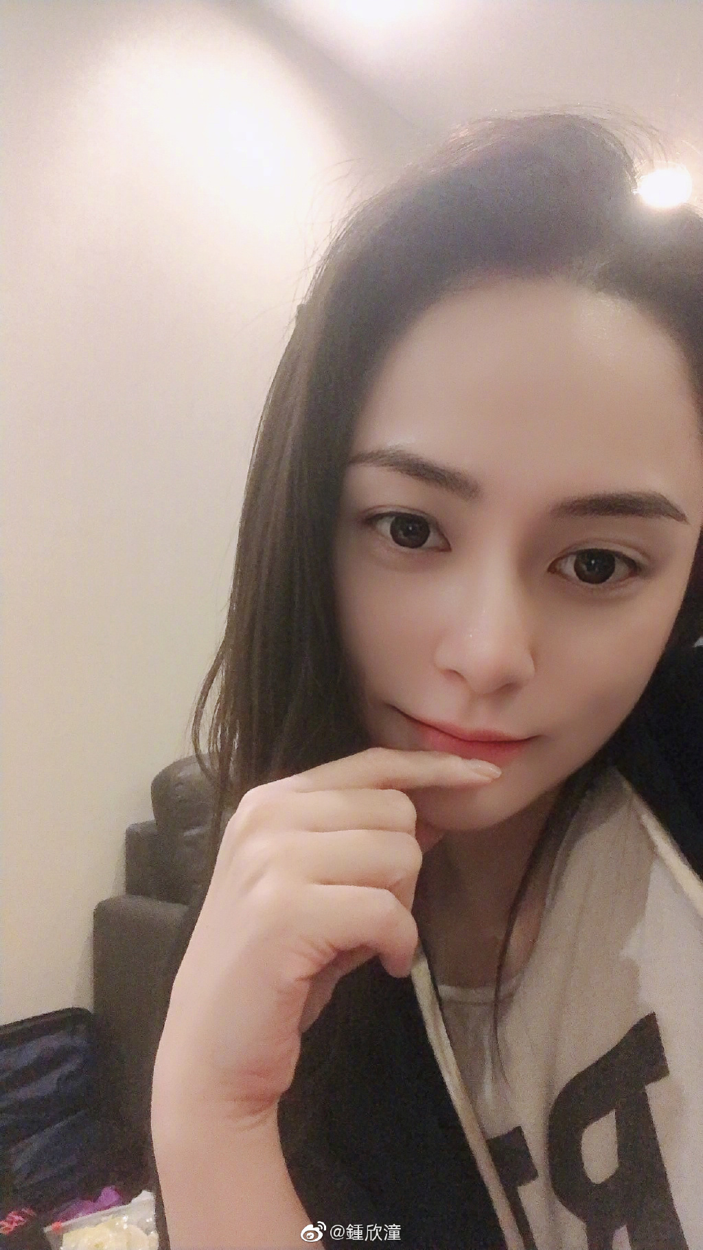 一晚斗內破25萬!人妻「阿嬌」相中「神似陳冠希」鮮肉網紅:看他挺帥的