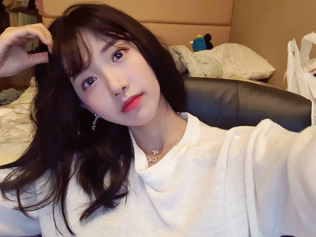 外國人比較香?企鵝妹爆「新戀情曝光」 網:台灣肥宅真可憐