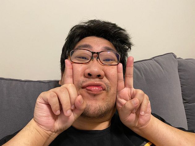 正面曝光！國動IG驚見「親暱貼臉」曬恩愛　粉絲暴動：瘋狗回不去了