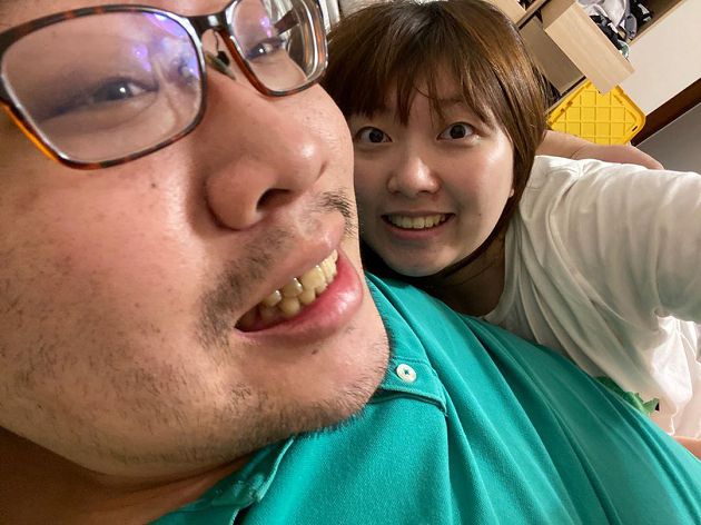 正面曝光！國動IG驚見「親暱貼臉」曬恩愛　粉絲暴動：瘋狗回不去了