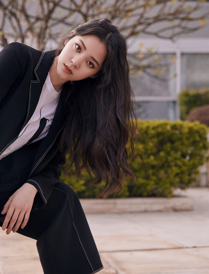 演過頭？網翻歐陽娜娜「假掰事蹟」狂酸：做作不是一天兩天