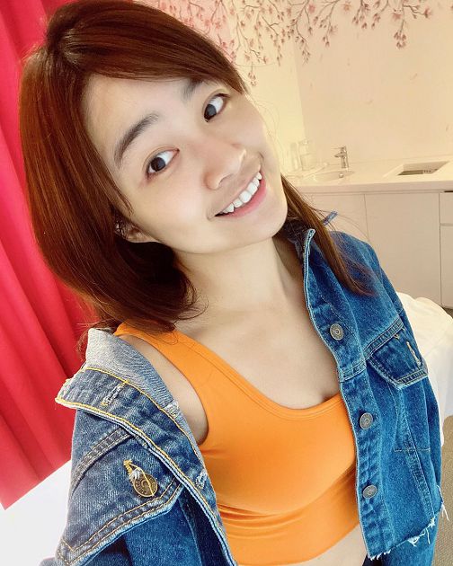 尺度大開!陳伊辣穿比基尼「細繩卡死縫中」 網:受不了