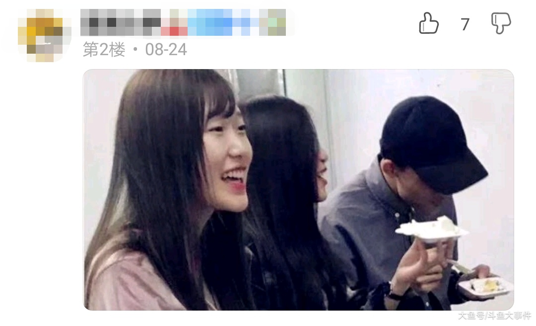 遭爆「黑歷史醜照」!實況兇妹爆氣加碼「素顏無P照」網一看全驚了!