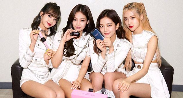 Blackpink成員宣傳照「被Ban」！官網4缺1「原圖曝光」：出來道歉！
