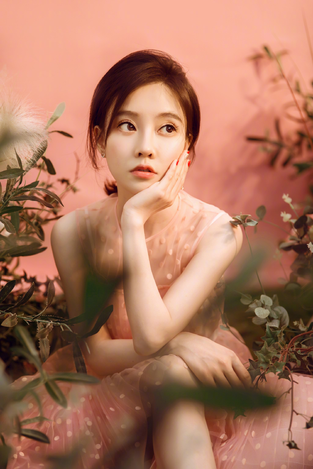 被當整形活招牌!馮提莫「求償百萬」遭網酸:換頭不承認?